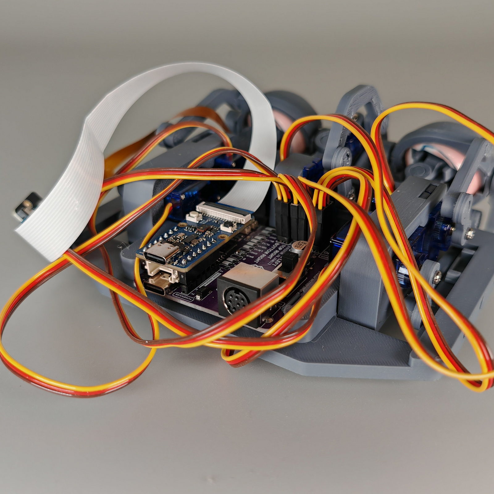 EyeMech Epsilon 3.4 face-tracking animatronic eye mechanism photo 5